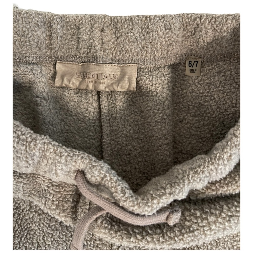 Essentials Set Fear of God Kids Polar Fleece Pullover - Picture 13 of 13